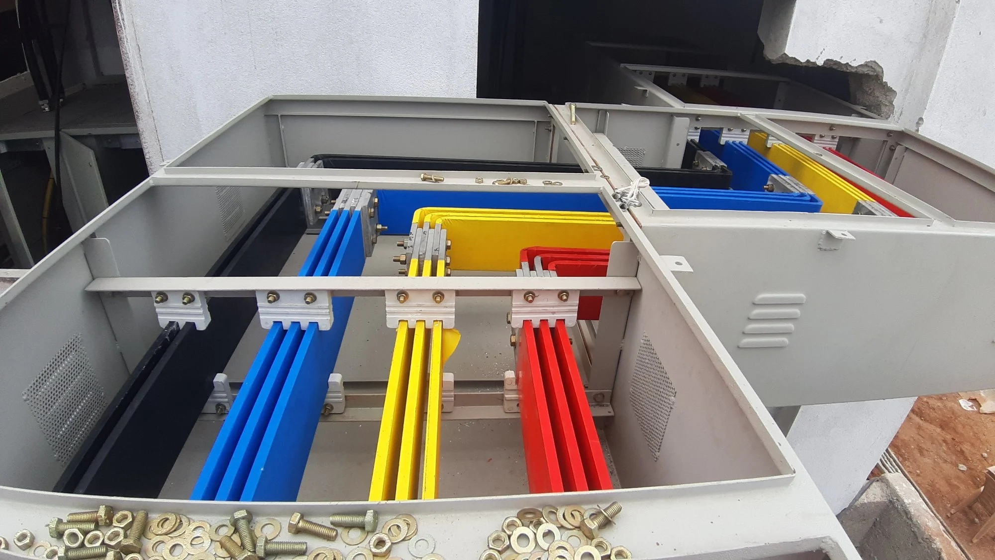 Bus Duct Installation